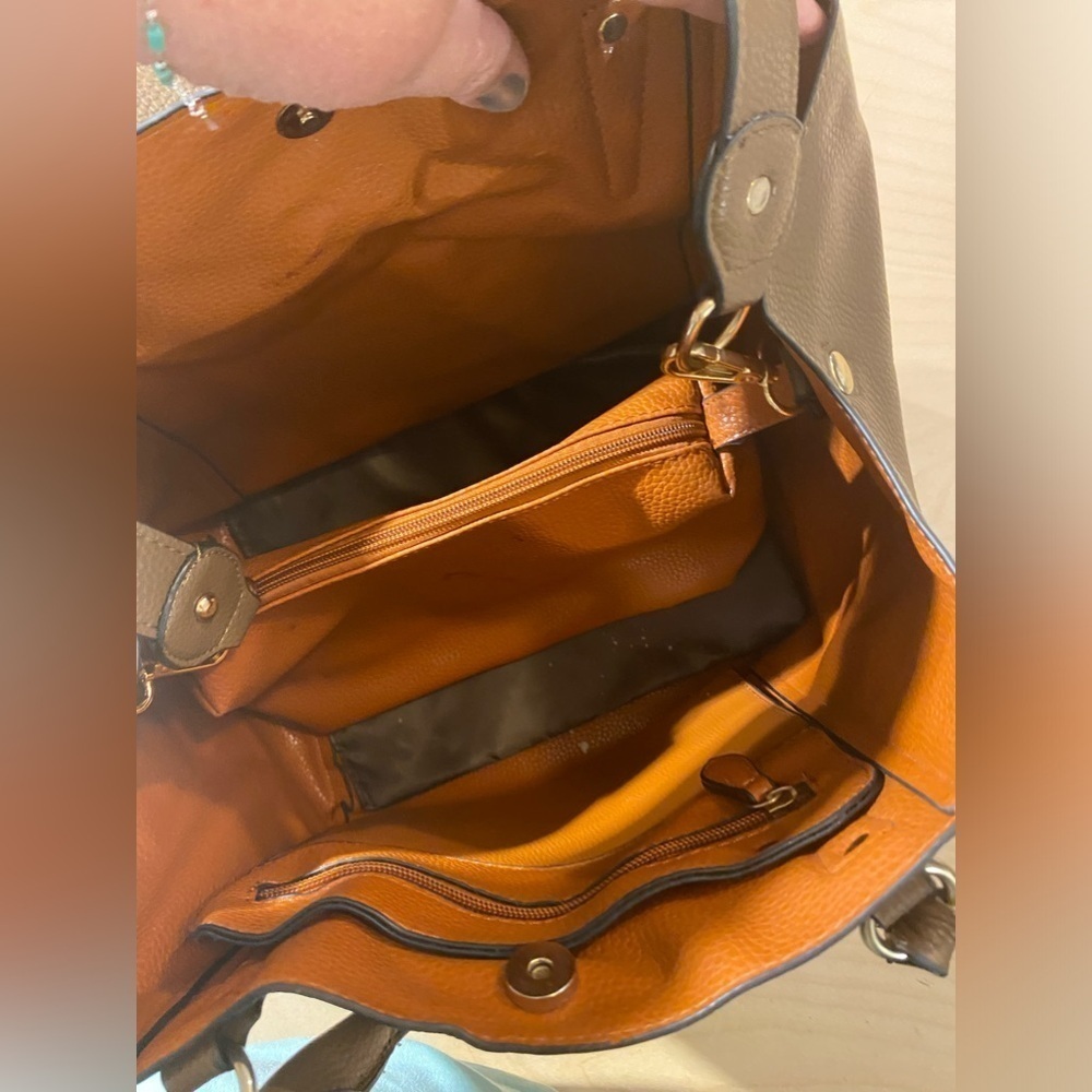 Shoulder Handbag ((P) - Picture 14 of 15